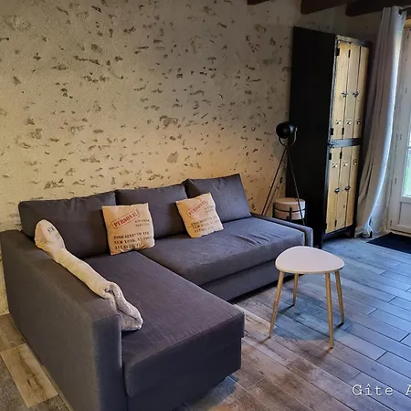 Casa de Férias Le Aidan La Puye